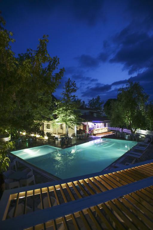 Gefyri Hotel Konitsa Exterior photo